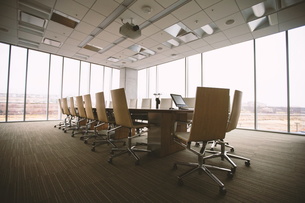 5 Considerations when Commissioning a Custom Conference Table